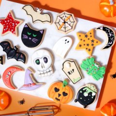 Halloweenská vykrajovátka na cukroví – sada 12 ks PME