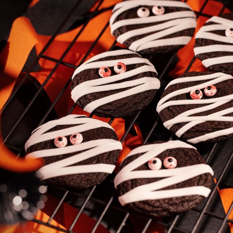 Cukrové krvavé oči PME na Halloween cookies